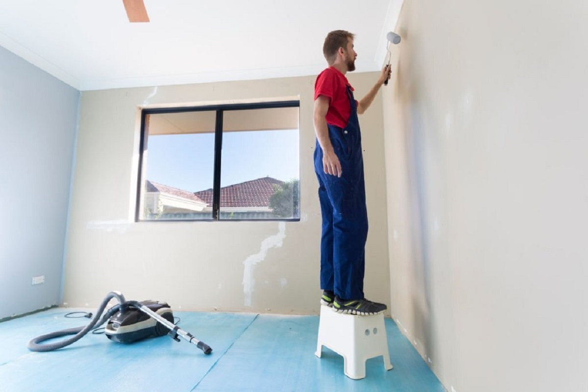 Helpful Tips to Choose the Right Commercial Painters for Your Project